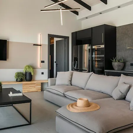 Eirini By Vintage Travel