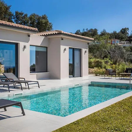 Eirini By Vintage Travel * Λακήθρα