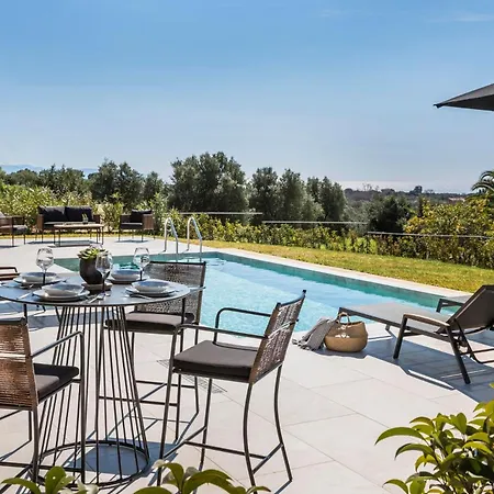 Eirini By Vintage Travel * Λακήθρα