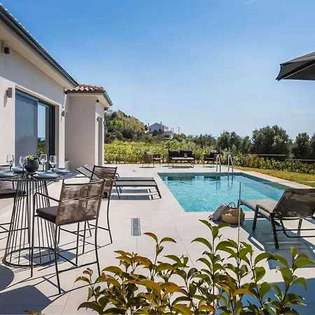 Eirini By Vintage Travel Λακήθρα